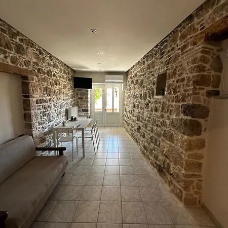 Davelis House Agios Vlasios (Evia)