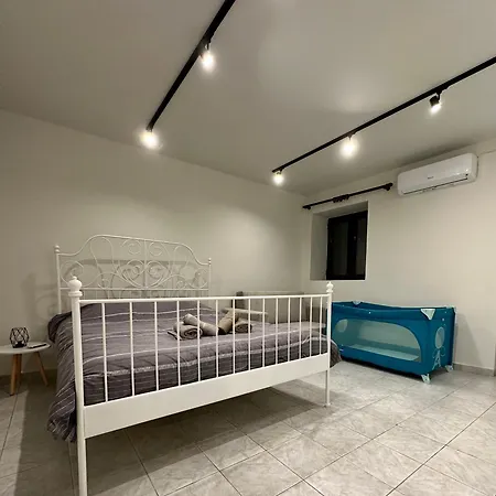 Vakantiehuis Davelis House